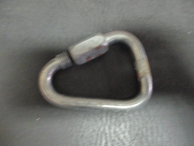 Load image into Gallery viewer, Used Maillon Rapide Locking Tri Link Carabiner
