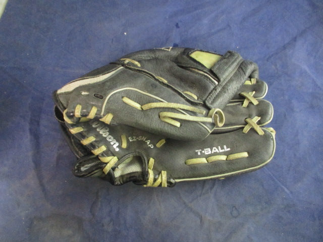 Load image into Gallery viewer, Used Wilson EZ Catch 10&quot; T Ball Glove
