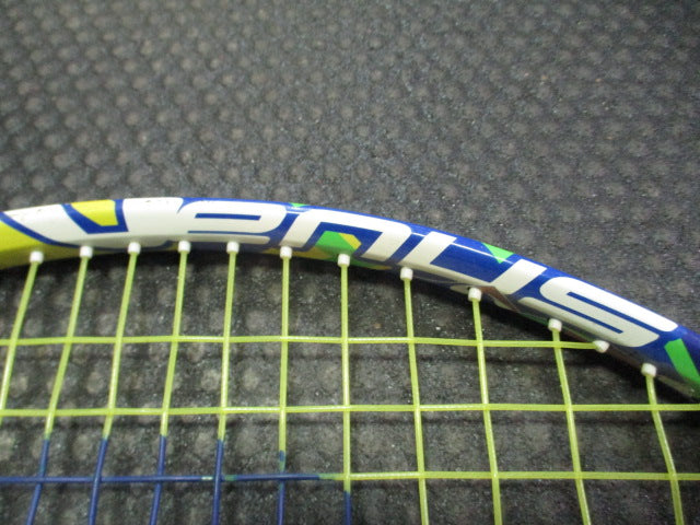 Load image into Gallery viewer, Used Wilson Venus &amp; Serena Tennis Racquet - 23&quot;
