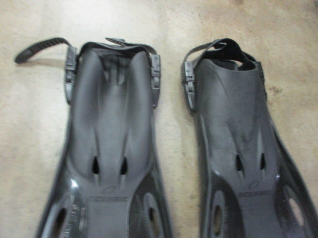 Load image into Gallery viewer, Used Oceanic Viper Open Heel Fins Size XL
