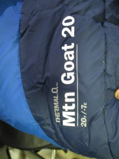 Load image into Gallery viewer, Used Mountain Hardwear Mtn Goat 20 20 Degree Junior Sleeping Bag
