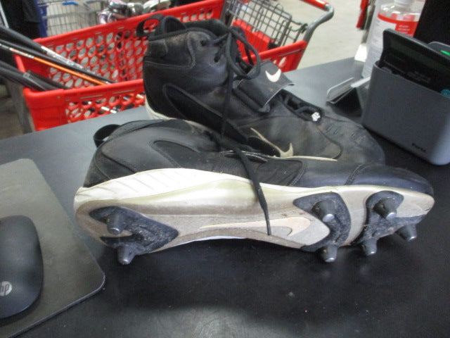 Load image into Gallery viewer, Used Nike Football Cleats Size 14
