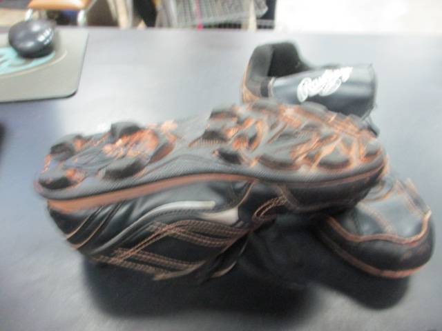 Load image into Gallery viewer, Used Rawlings Baseball Cleats Size 2
