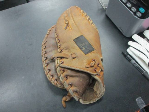 Used Vintage 1st Base Lefty Glove