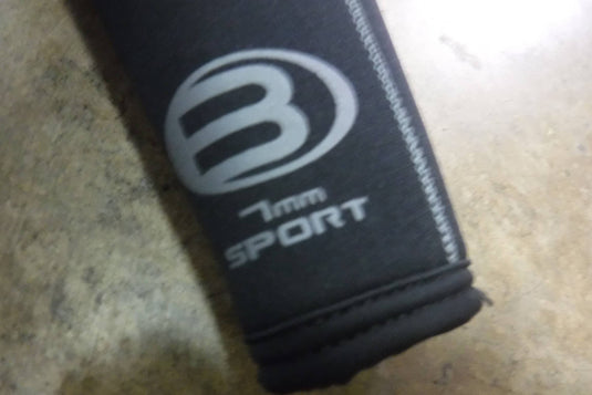 New Bare Sport Size 8 7mm Step In Wetsuit