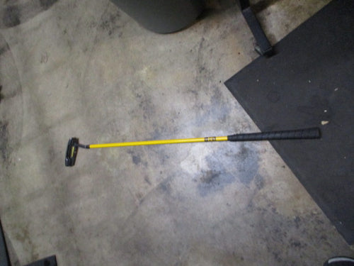 Used Momentus Swing Trainer Putter