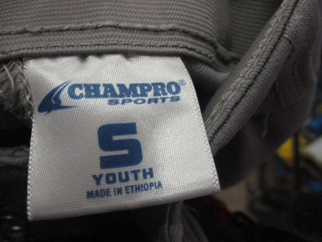 Load image into Gallery viewer, Used Champro Open Bottom Baseball Pants Youth Small
