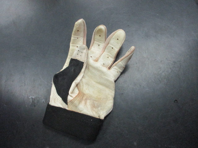 Load image into Gallery viewer, Used Easton Single Batting Glove
