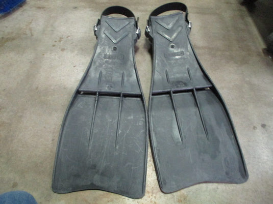 Used Graphite Explorer Dive Fins Size Large