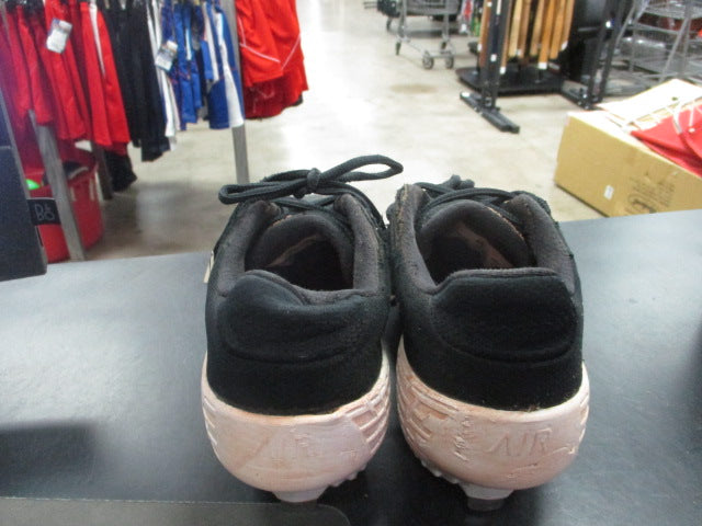 Load image into Gallery viewer, Used Nike Metal Baseball Cleats Size 4.5
