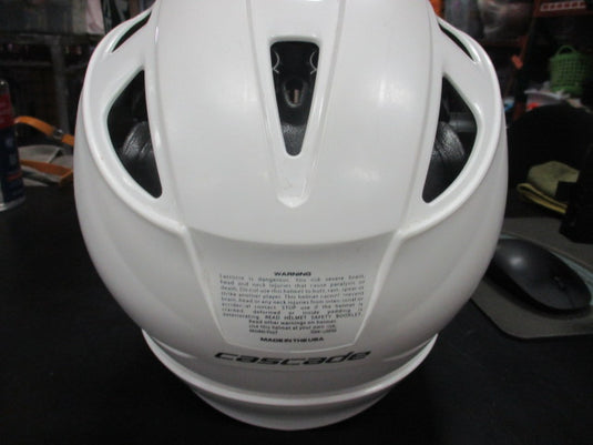 Used Cascade Pro7 Lacrosse Helmet (Missing Jaw Pads)