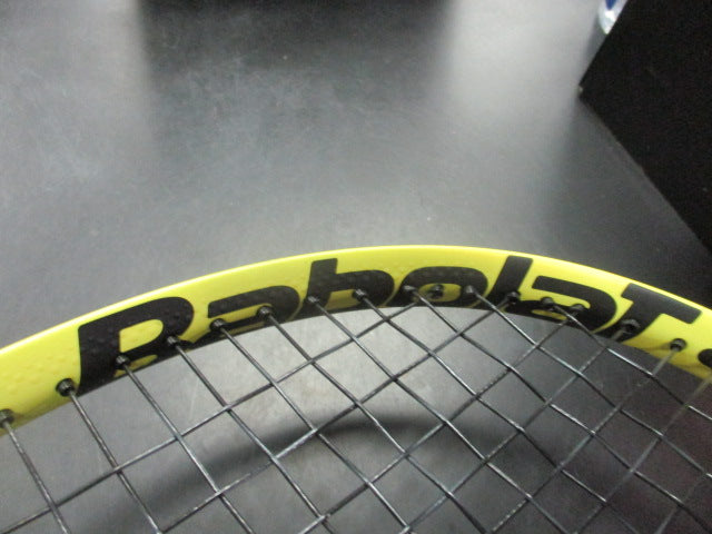 Load image into Gallery viewer, Used Babolat Pure Aero Jr 25&quot; Tennis Racquet
