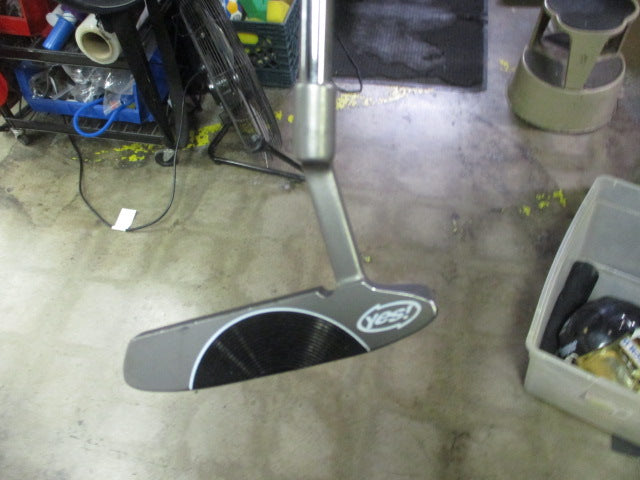 Load image into Gallery viewer, Used YES! C-Groove Callie 34&quot; Putter
