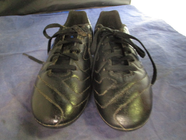 Load image into Gallery viewer, Used Adidas Soccer Cleats Size 2
