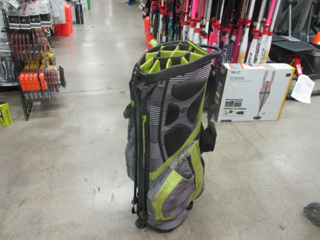 Load image into Gallery viewer, Used Ogio Grom 14-Way Golf Stand Bag  (Rip on Divider)
