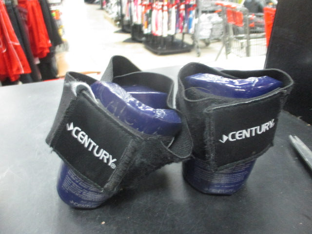 Load image into Gallery viewer, Used Century Purple Foam Sparring Shoes Size 1/2
