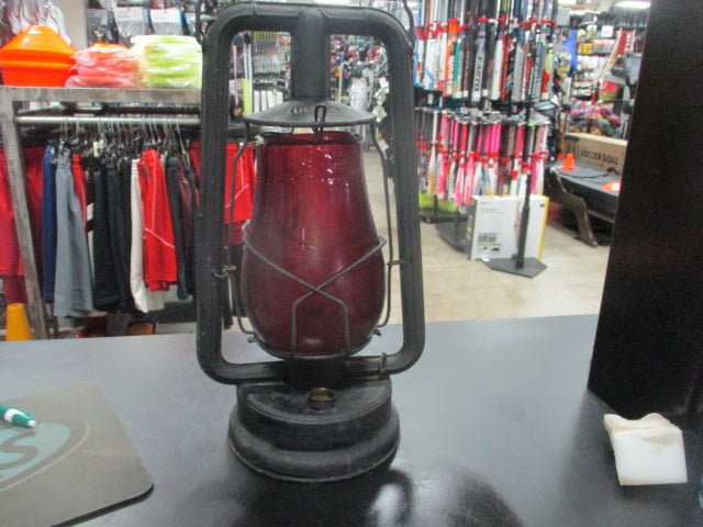 Load image into Gallery viewer, Used Vintage Dietz Fitz All Oil Lantern with Red Globe
