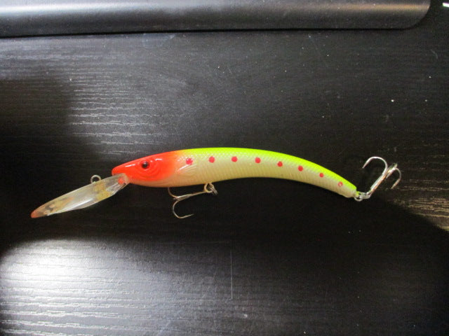 Load image into Gallery viewer, Used Red Fish Jerk Bait
