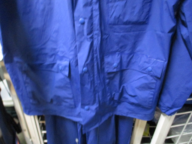 Load image into Gallery viewer, Used Pro Rainer Men&#39;s Rain Suit Jacket / Pant Combo Men&#39;s Size Small
