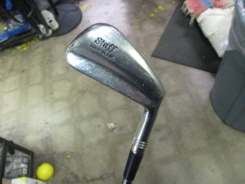 Used Wilson Staff Tour Blade 4 Iron