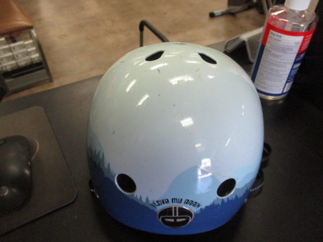 Load image into Gallery viewer, Used Nutcase Skate/Bike Helmet Size Small (Missing Side Pads)
