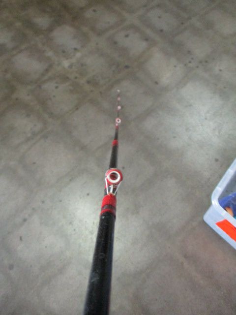 Load image into Gallery viewer, Used Shakespeare FCR Tubular Fiberglass SCL 1200 6&#39; Fishing Pole
