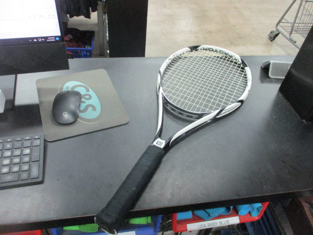 Load image into Gallery viewer, Used Wilson K Six.Two 27&quot; Tennis Racquet
