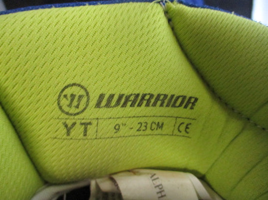 Used Warrior Titans Hockey Gloves 9"