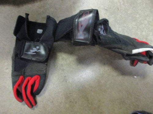 Used Kidderr Size XS WATER SPORT GLOVES