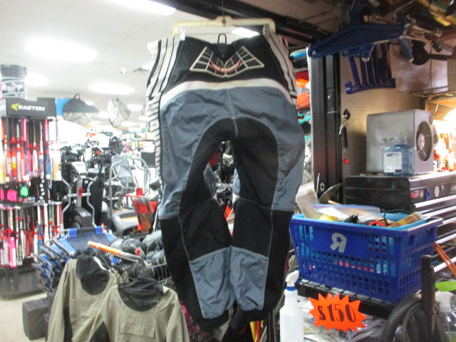 Load image into Gallery viewer, Used Fox Racing 180 MX Pants Size 44
