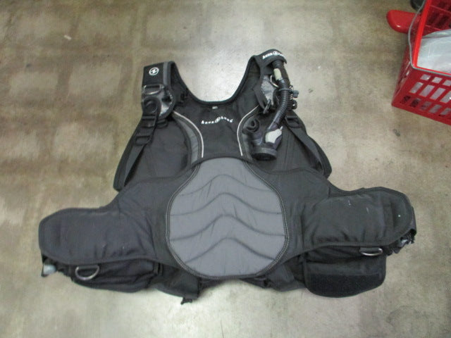 Load image into Gallery viewer, Used Aqua Lung Dimension BCD Adult Size Medium
