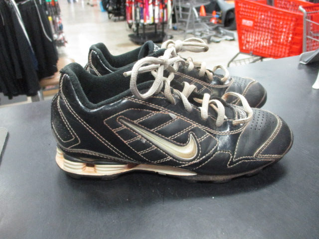 Load image into Gallery viewer, Used Nike Expand Tech Cleats Size 3
