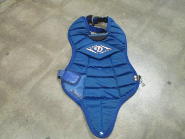 Load image into Gallery viewer, Used Diamond DCP-11 Chest Protector Ages 7-9
