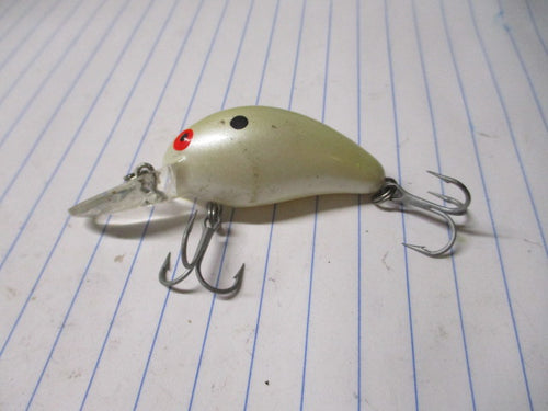 Used Vintage Bomber Model B 4A, 1/4oz Pearl Crankbait