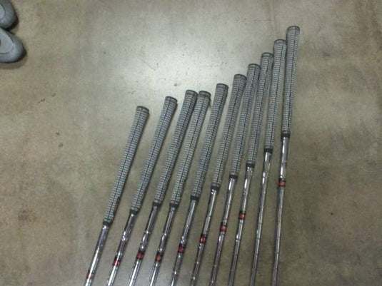 Used Dynacraft DFS 3-PW-GW-SW RH 10 Piece Iron Set